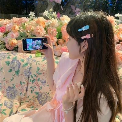奎师那与伊人
